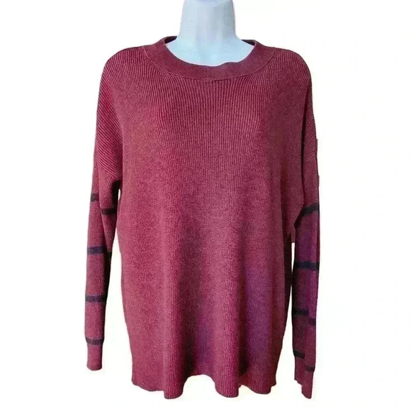 American Eagle Womens Burgundy & Black Crew Neck Tunic Sweater Size S - Picture 1 of 8